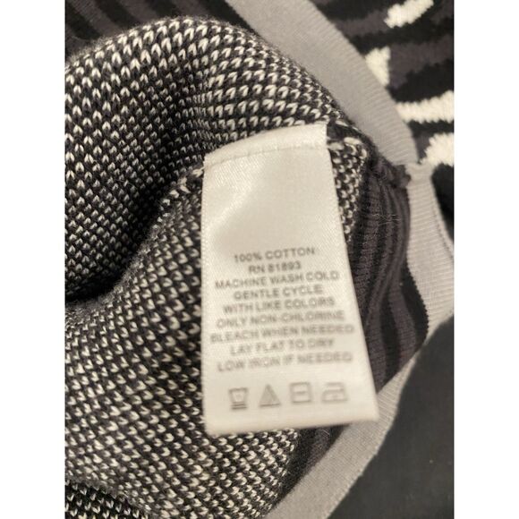 Issac Mizrahi Cardigan Sweater Size 2XL Black White Zebra Print Button Up Knit - Picture 10 of 10